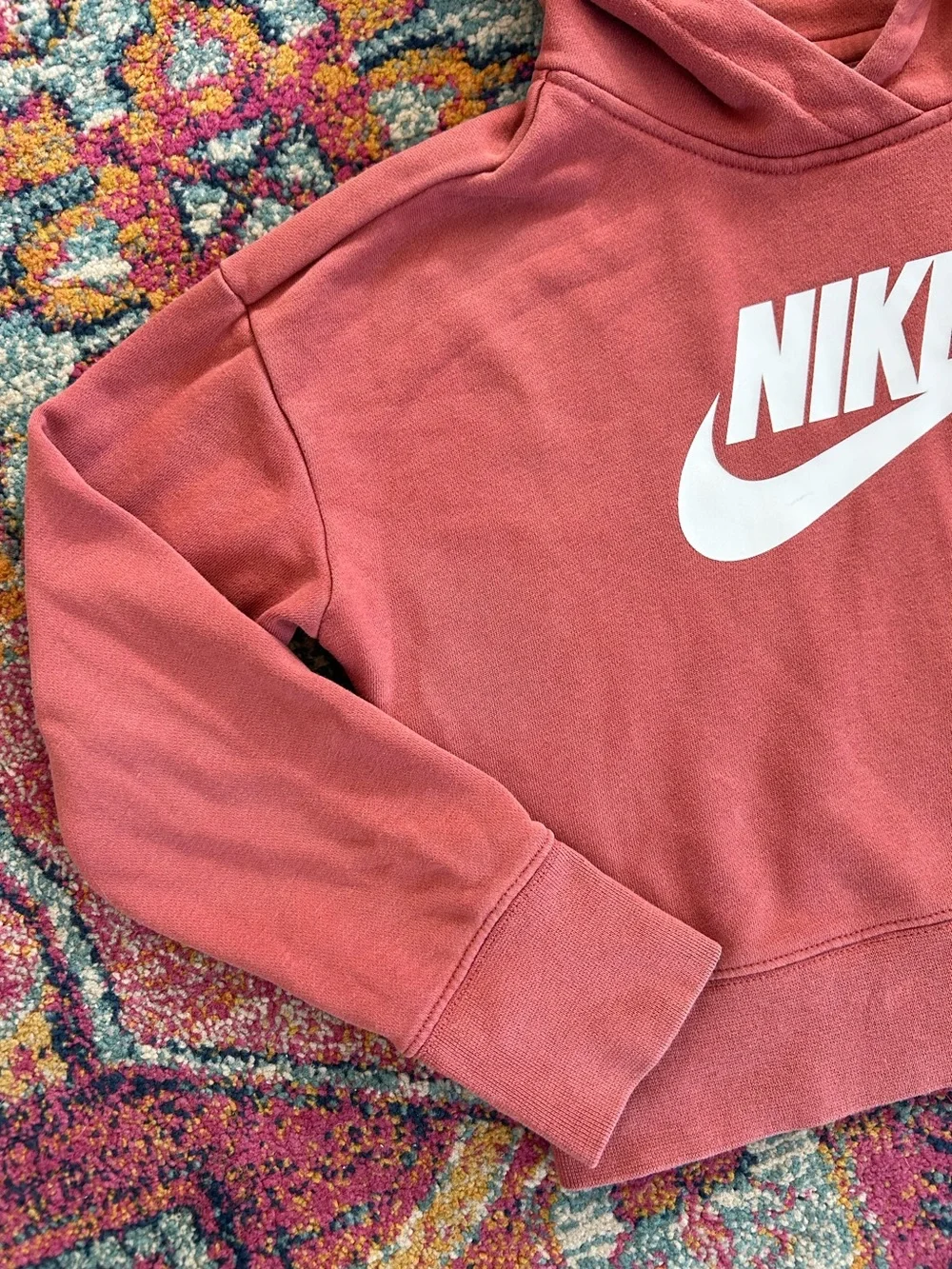 Nike girl’s mauve